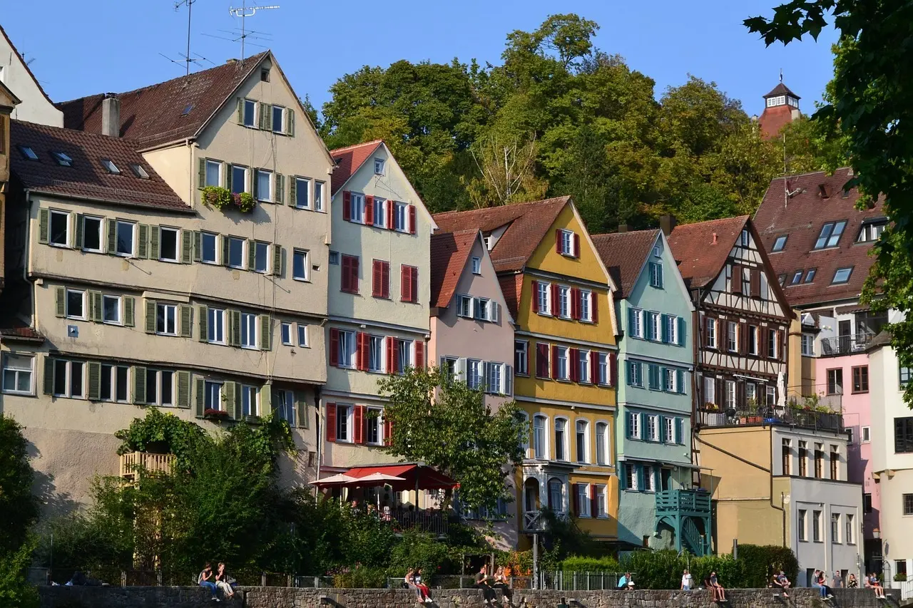 Sådan finder du studierabatter i Odense i 2025