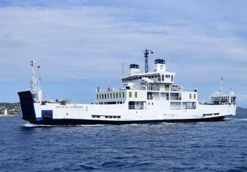 Hvad koster Svendborg–Ærøskøbing-færgen med bil?