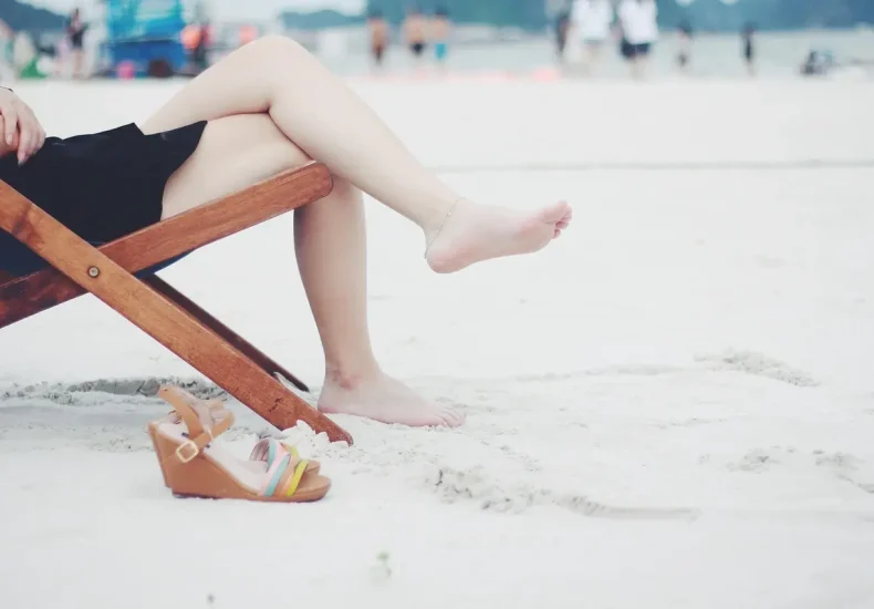 Hvor finder jeg rolige badestrande nær Faaborg?