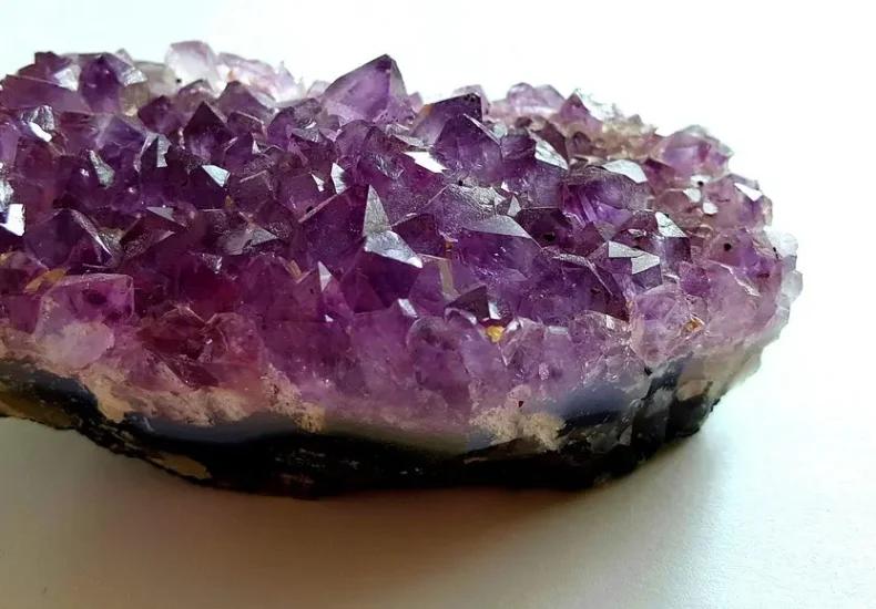 Krydsord løsning: Mineral