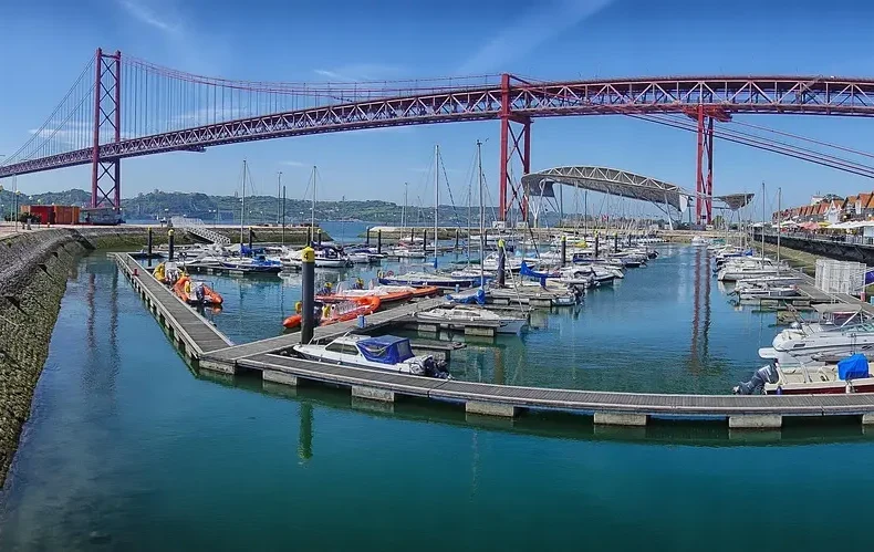 Telefonnummer 76 25 97 20 - Er det spam eller salg?