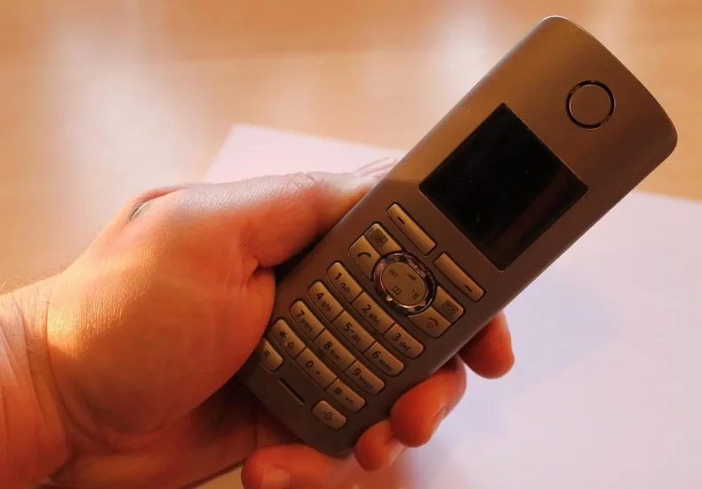 Telefonnummer 76259728 – Hvem ringer?